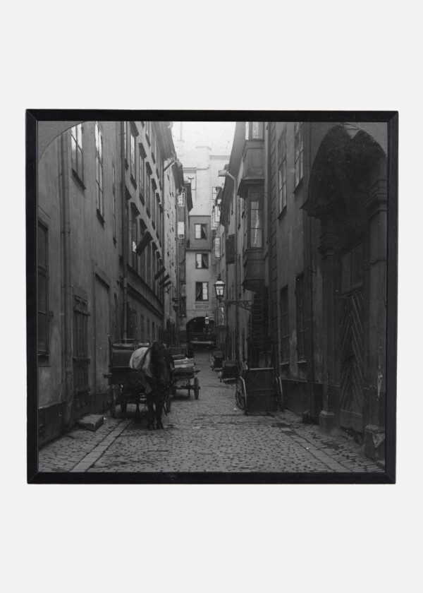 ALLEY IN OLD TOWN, STOCKHOLM