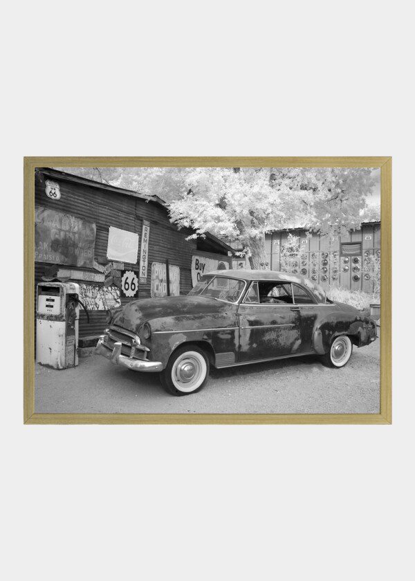 ROUTE 66 OLD CAR BLACK AND WHITE
