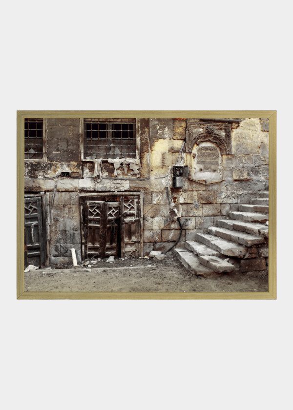 HOUSE WALL AND STAIRS
