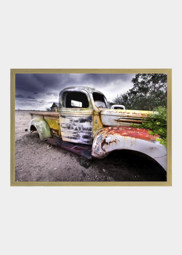 OLD VINTAGE PICKUP ABANDONED ALONG ROUTE 66