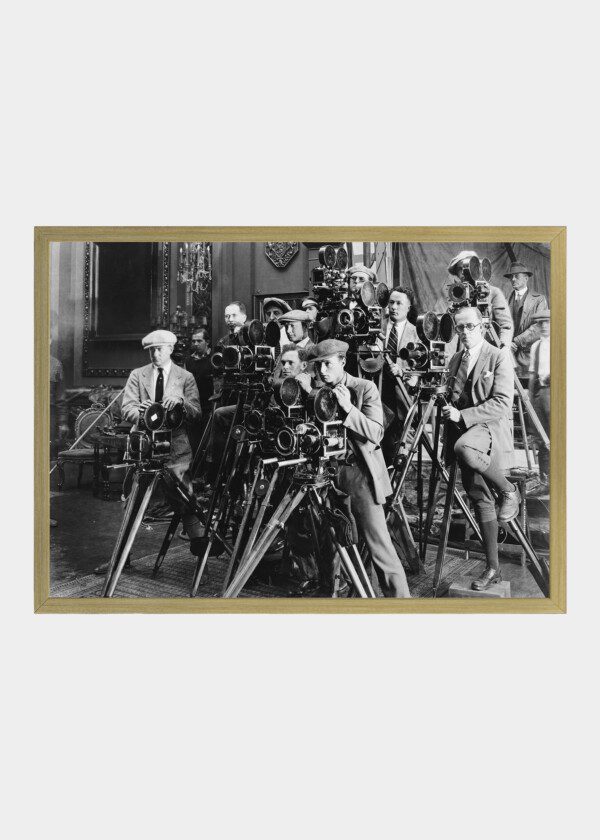 PHOTOGRAPHERS WITH FILM CAMERAS
