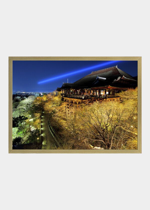 CHINESE HOUSE IN THE EVENING