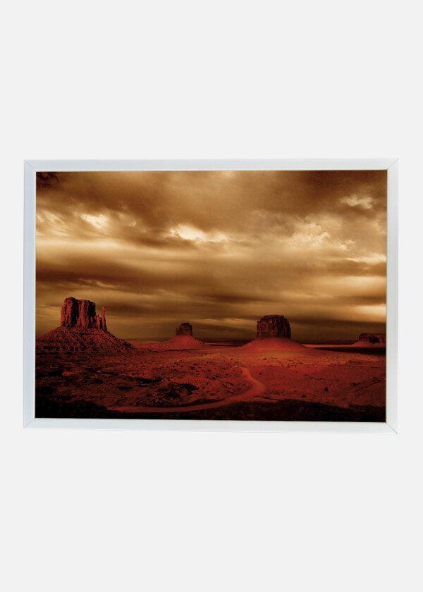 CLIFFS IN THE DESERT