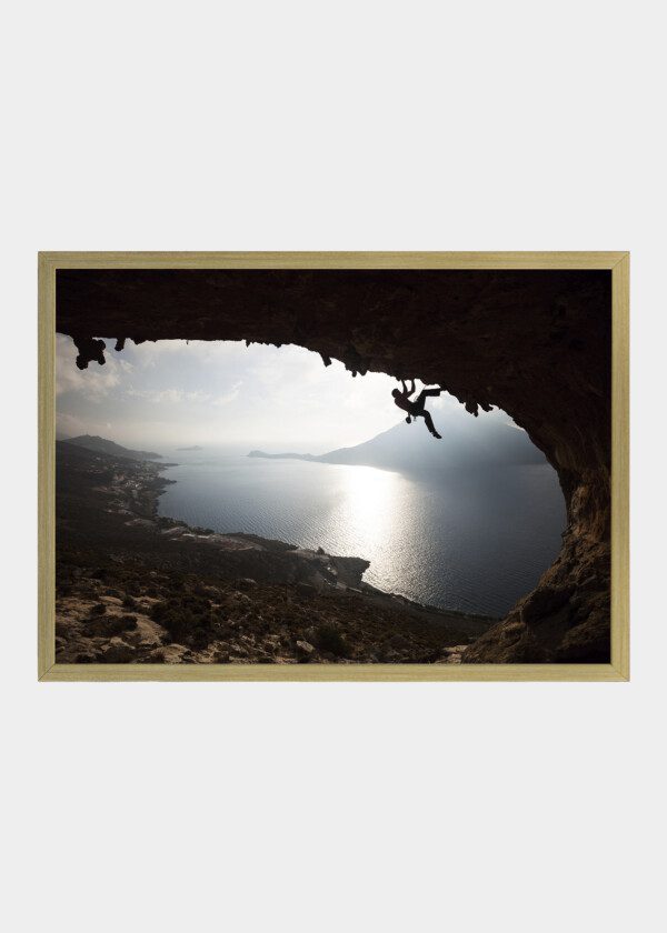 MOUNTAIN CLIMBER