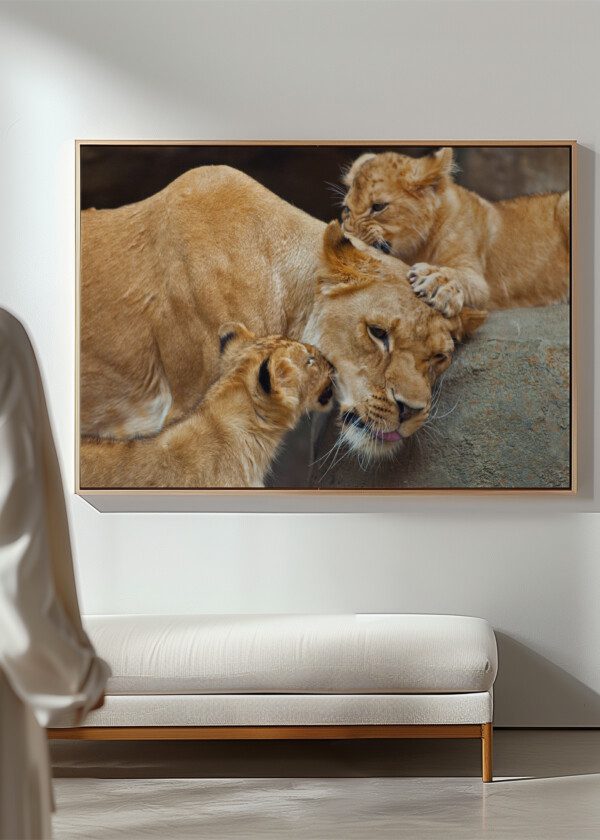 LIONESS WITH KIDS