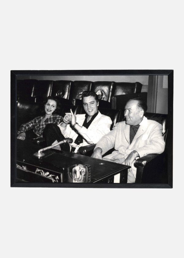 ELVIS PRESLEY