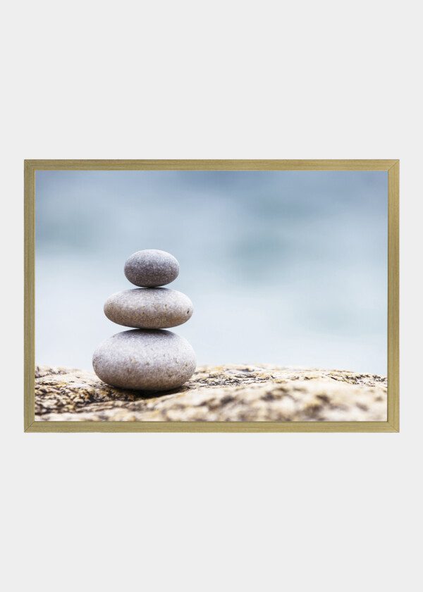 THREE ROUND STONES
