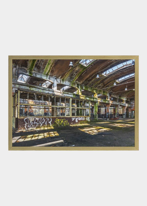 DILAPIDATED OFFICE BOOTHS IN AN ABANDONED FACTORY