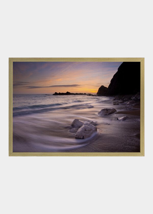 WAVES TO THE BEACH