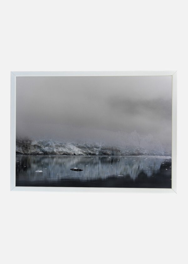 ICE FLOE IN RIVER