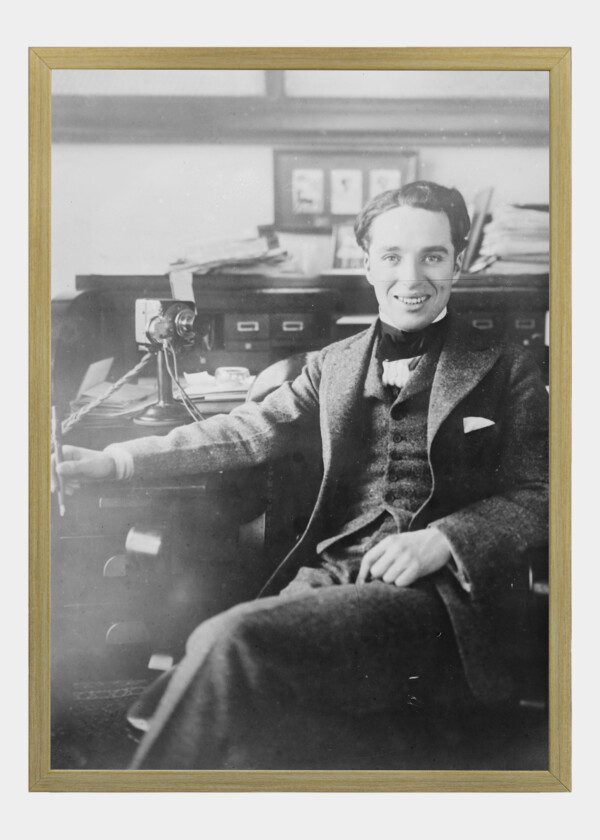 CHARLIE CHAPLIN