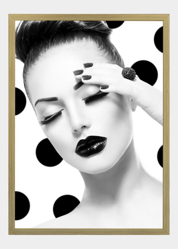 WOMAN WITH HEADACHE