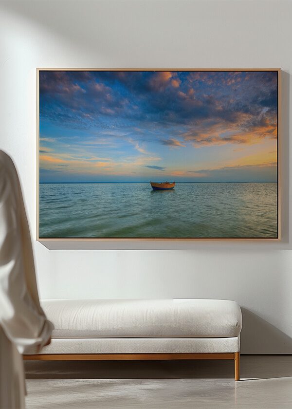 SMALL BOAT ON THE LAKE