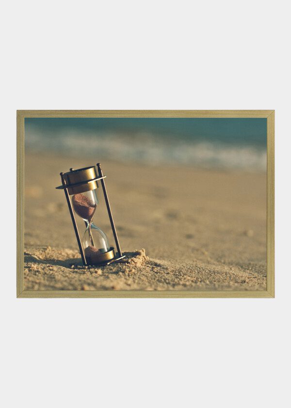 HOURGLASS IN THE SAND