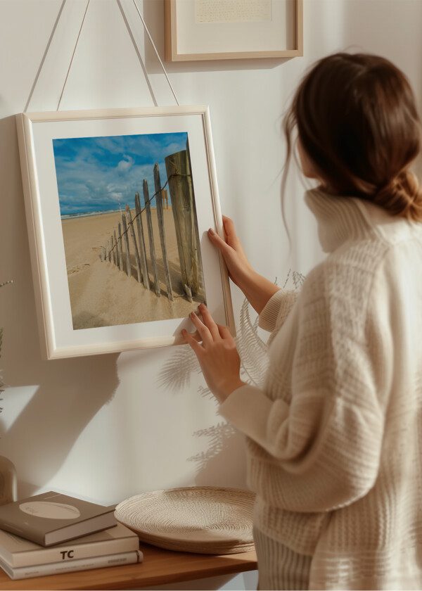 FENCE ON THE BEACH