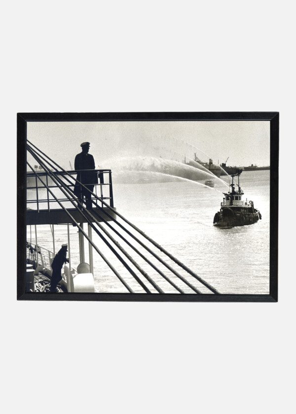 VINTAGE IMAGE OF FIRE BOAT 1945