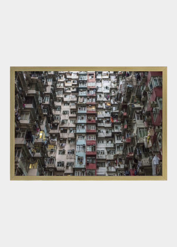 OVERCROWDED RESIDENTIAL BUILDING IN HONG KONG