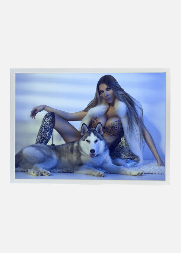 BIKINI FASHION MODEL WITH SIBERIAN HUSKY