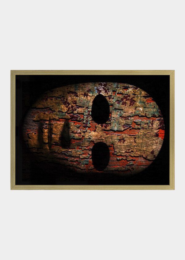 EXTURED MASK WITH CRACKED ROUGH WOOD PAINTED SURFACE