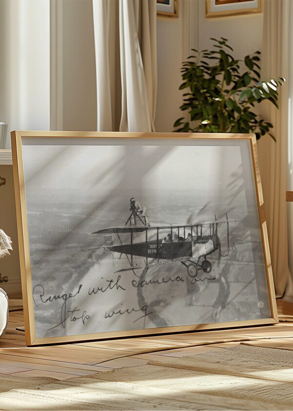 FOTOGRAF PÅ FLYGPLANSVINGE