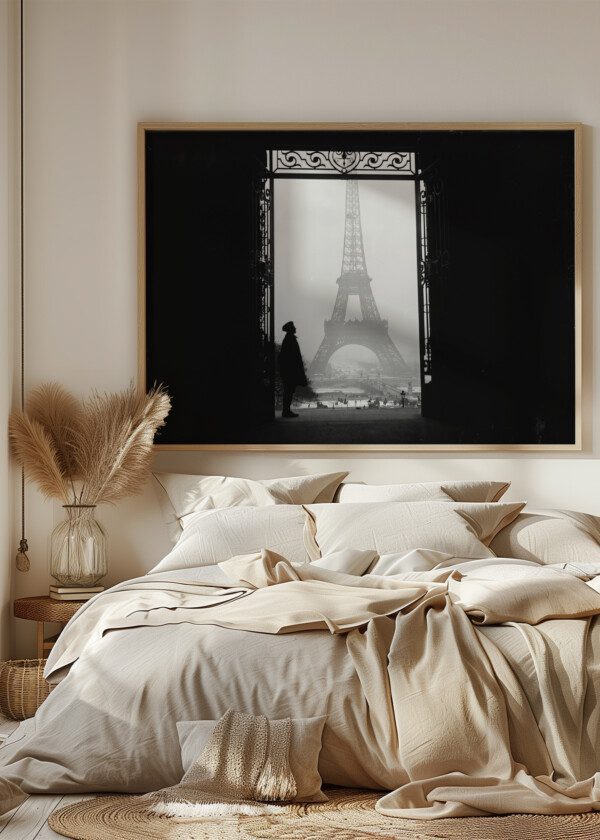 EIFFEL TOWER