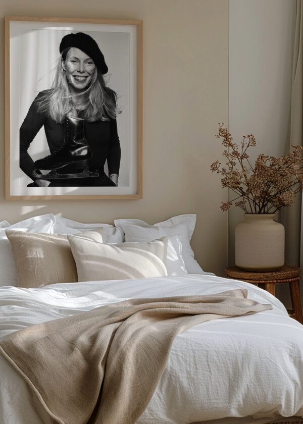 JONI MITCHELL