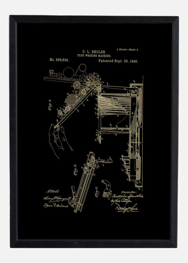 TYPE WRITING MACHINE