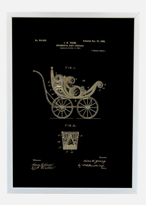 ORAMENTAL BABY CARRIAGE