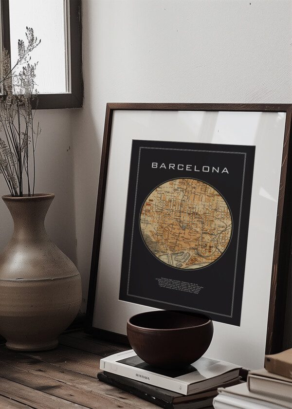 Motiv: Hundraårig rund karta över Barcelona. Miljö bild - Upphängd på väggen i tavelram
