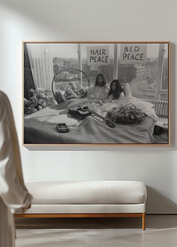 JOHN LENNON & YOKO